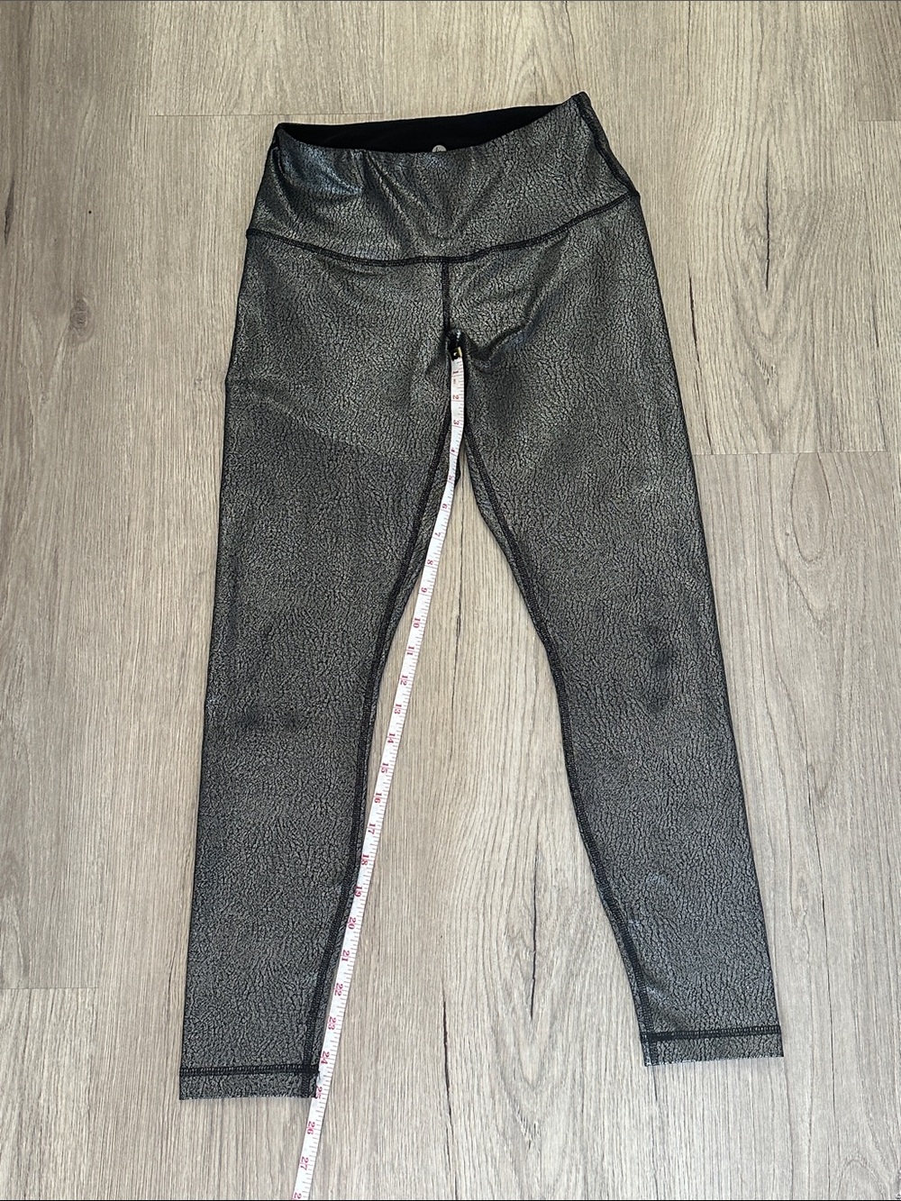 NWOT 90 Degree By Reflex Silver Faux Cracked Leather High Rise Leggings - Picture 3 of 4